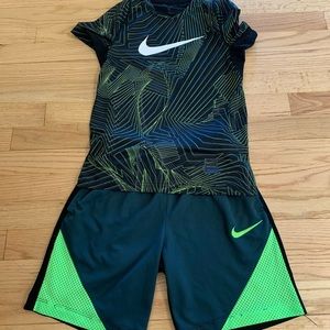 Boys Nike Short set